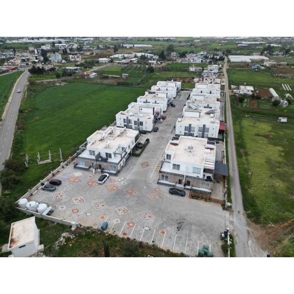 120 Net Kullanım Alanlı Kısa Katlı Site İçi Kiralık 2