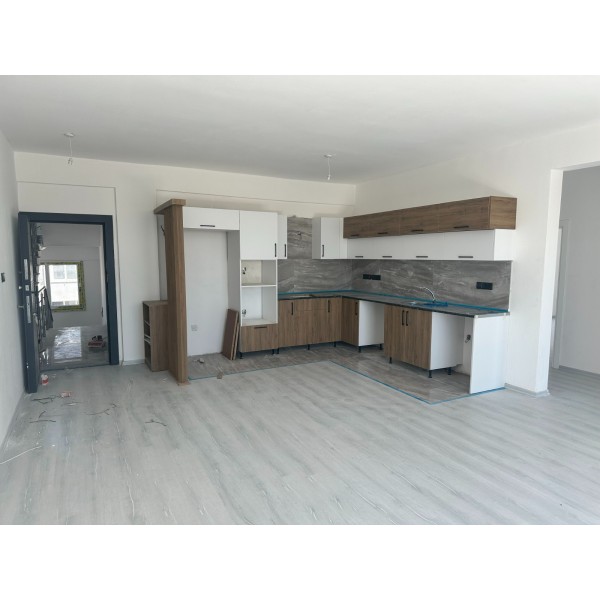 120 Net Kullanım Alanlı Kısa Katlı Site İçi Kiralık Ek Resim