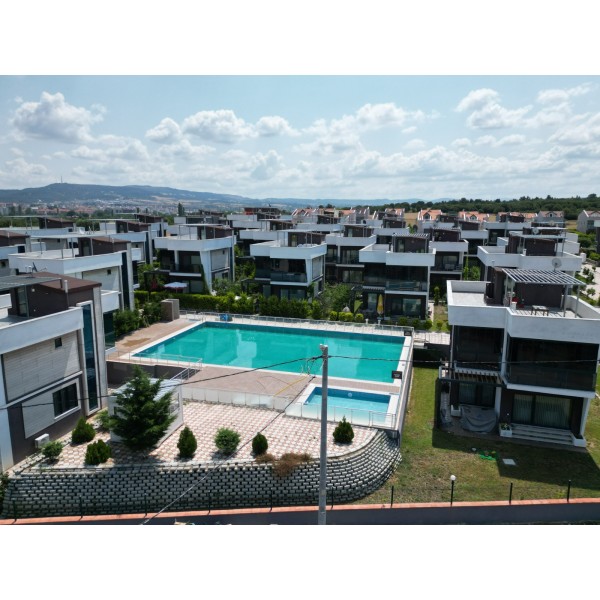 Dardonosun Göz Bebeği Aquamarin Sitesinde 5+1 Kiralık Ek Resim