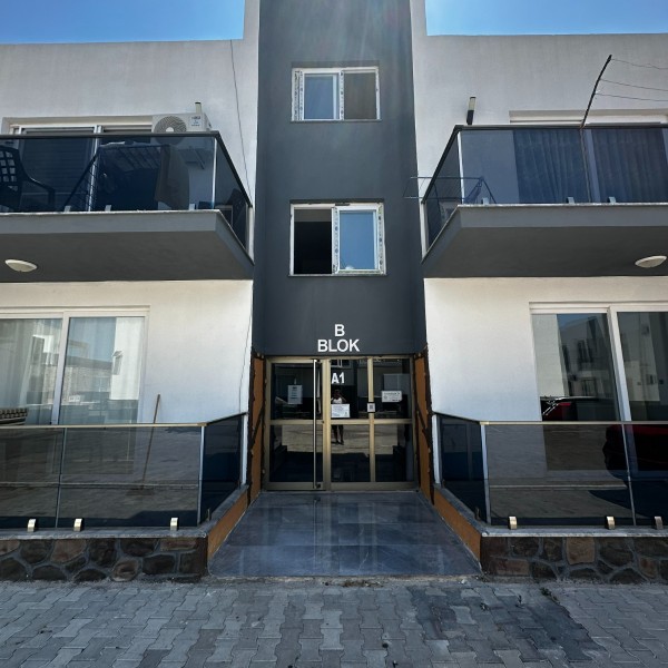 Full Eşyalı Aile Tipi 1 Katlı Blokta Tesraslı Daire 1