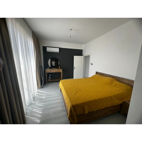 Full Eşyalı Aile Tipi 1 Katlı Blokta Tesraslı Daire Ek Resim