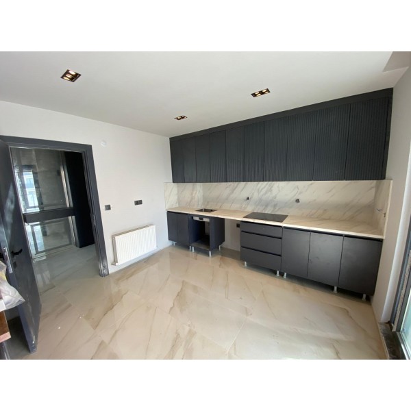 Zerafetin Simgesi Bir Sitede Yaşam Evleri Sizleri Beklemektedir Ek Resim